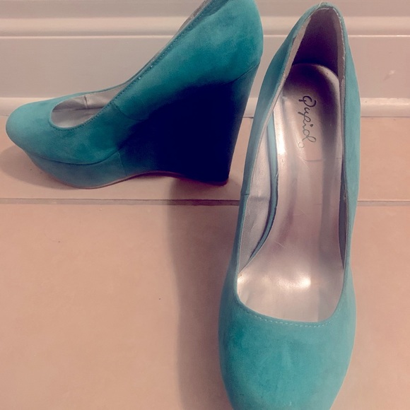 Turquoise heels - Picture 4 of 4